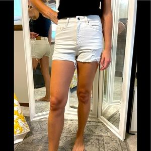H&M White Cutoff Shorts Size 4